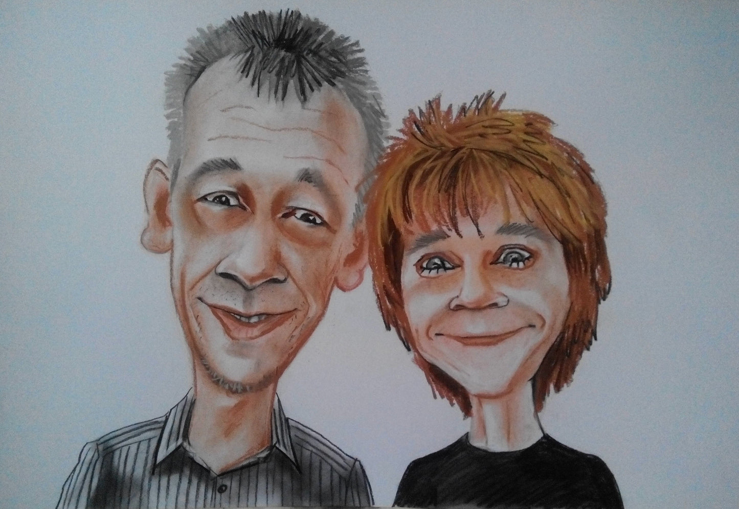 2 personen - Gekleurde portretkarikatuur (potlood)